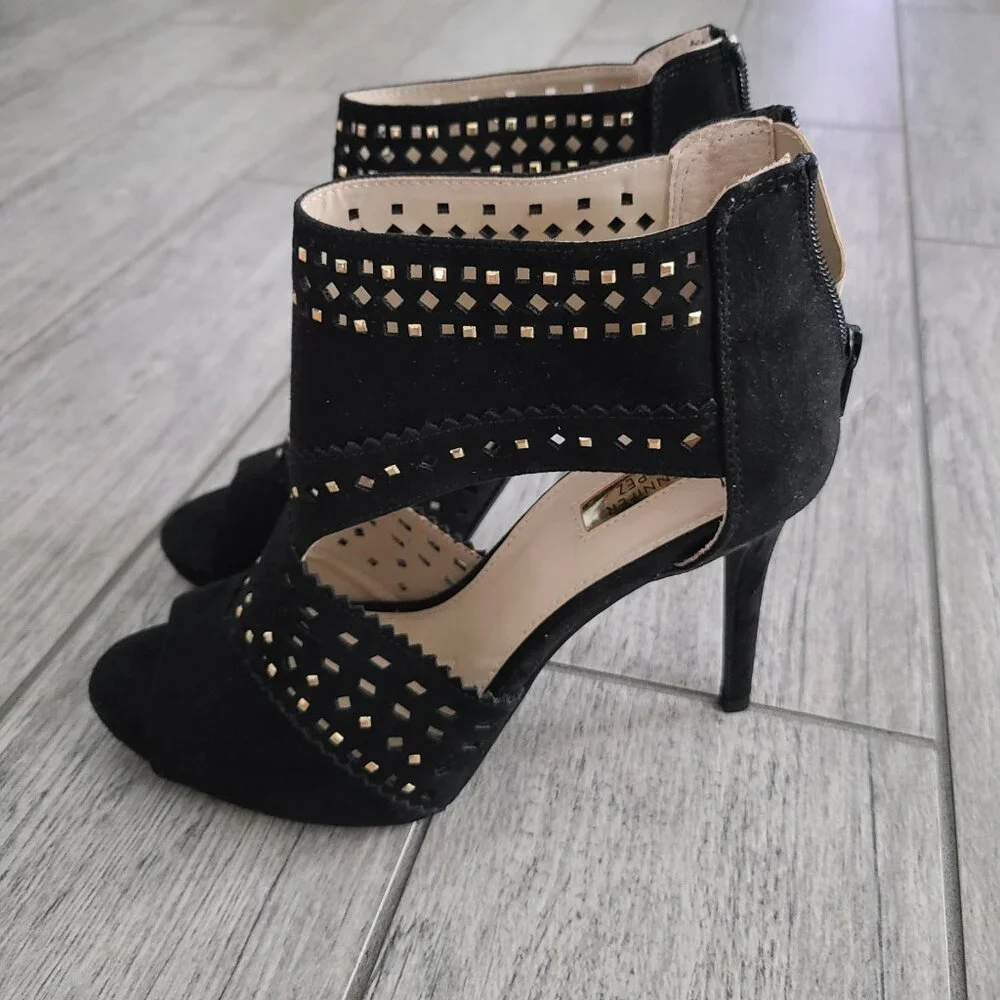 Jennifer Lopez Black Cutout Studded High Heel Sandals Size 8